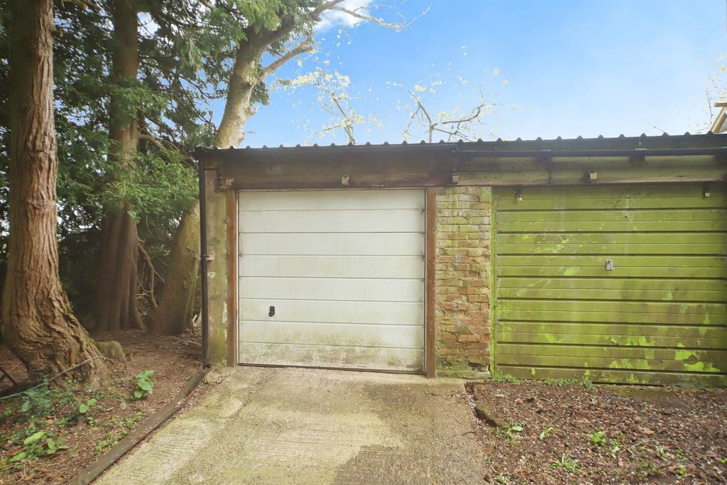 Additional image 17 of 2 bed flat for saleAbbotsfield, Wiveliscombe, Taunton TA4