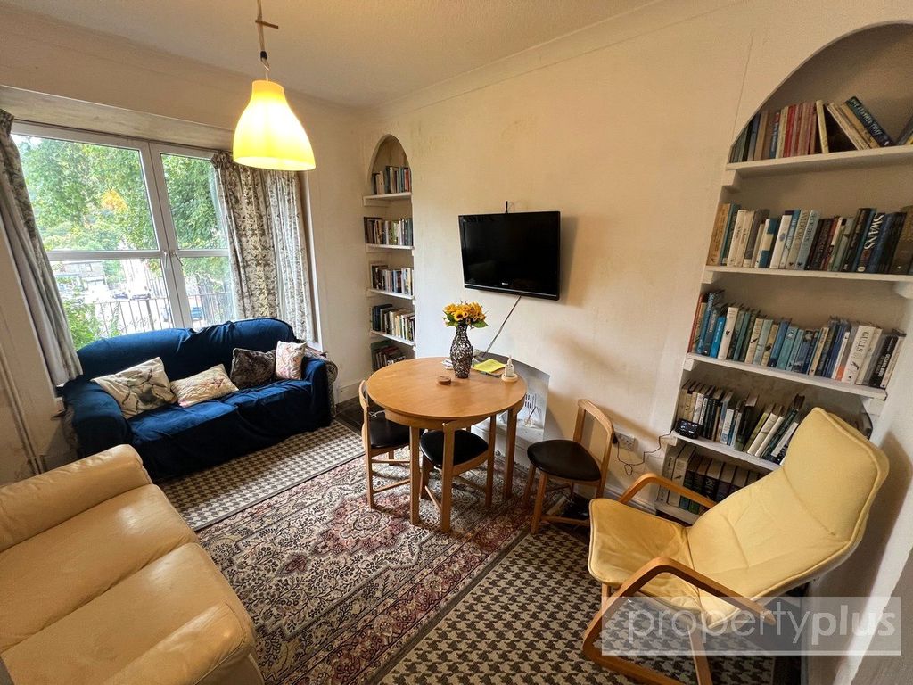 Property photo 2 of 26 Picture No. 19