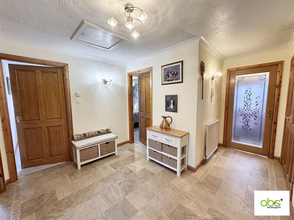 Property photo 3 of 21 Reception Hall