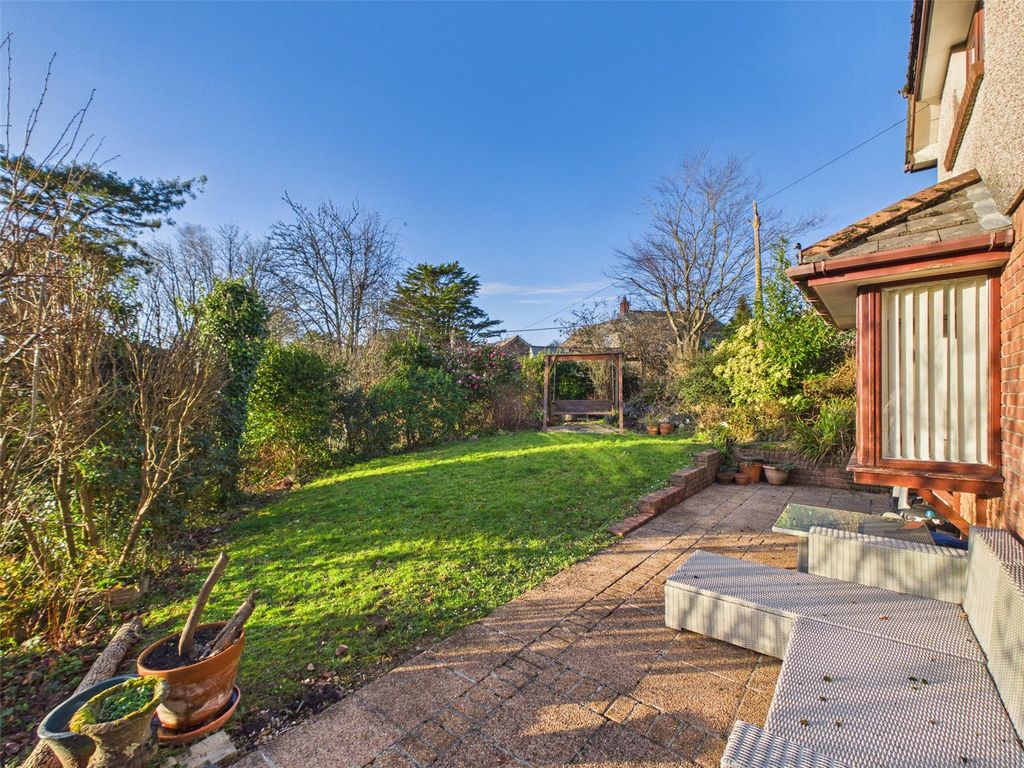 Property photo 2 of 28 Picture No. 20