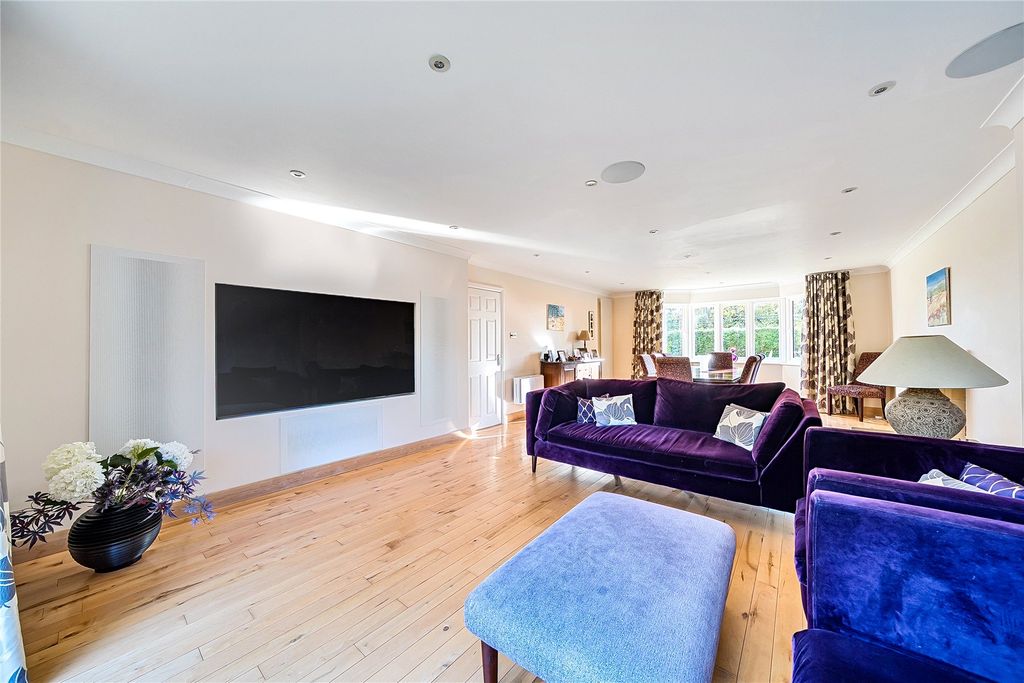 Property photo 3 of 17 Reception Room