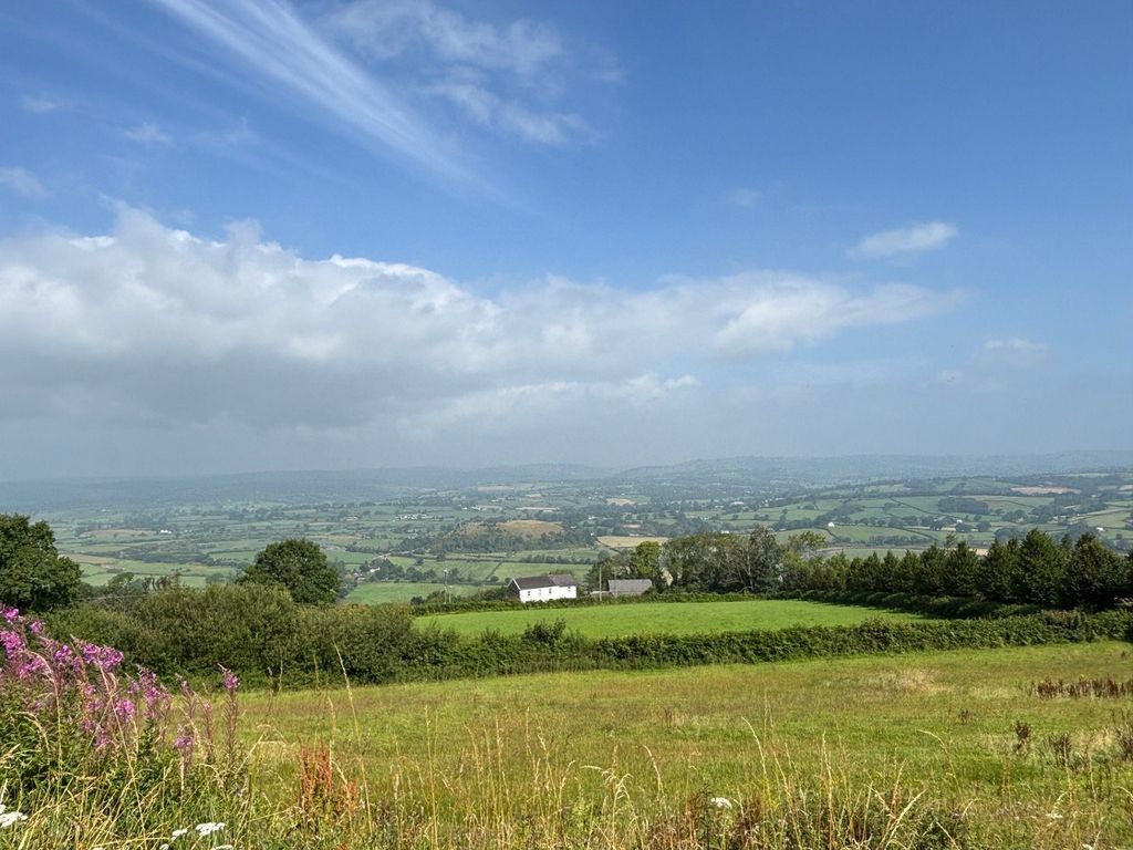 Property photo 3 of 34 Not Specified