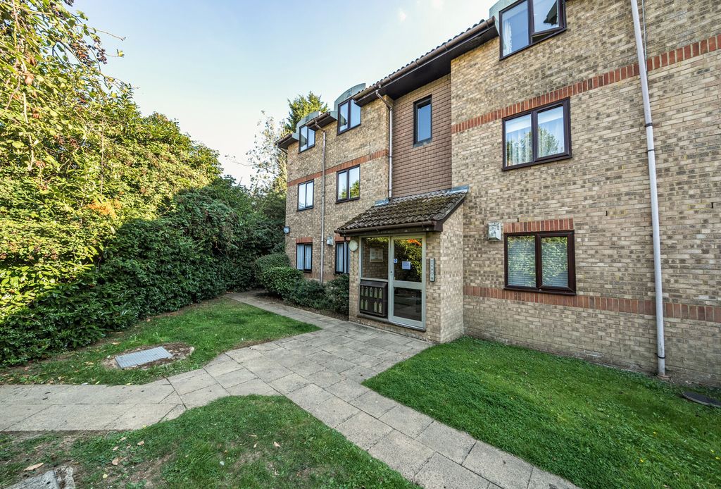 Property photo 1 of 14 1345240-15-68A899...