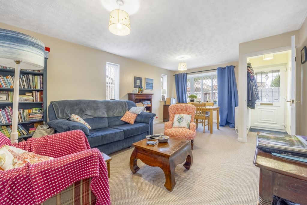 Property photo 2 of 16 13 Bert Allen Close (Old Leake)-10