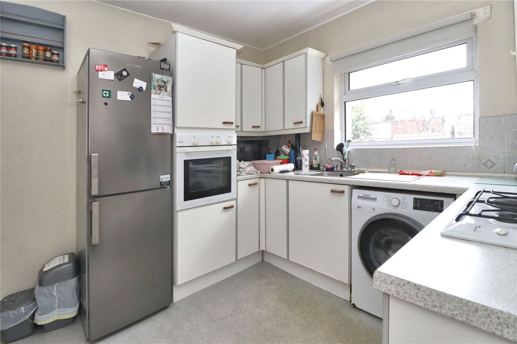 Property photo 3 of 11 Picture No. 22