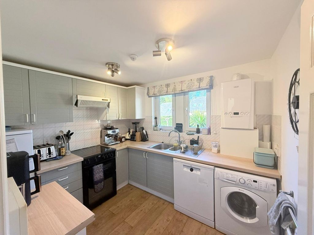 Property photo 2 of 25 Picture No. 48