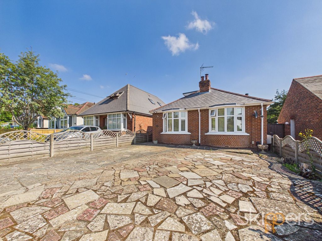 Property photo 1 of 28