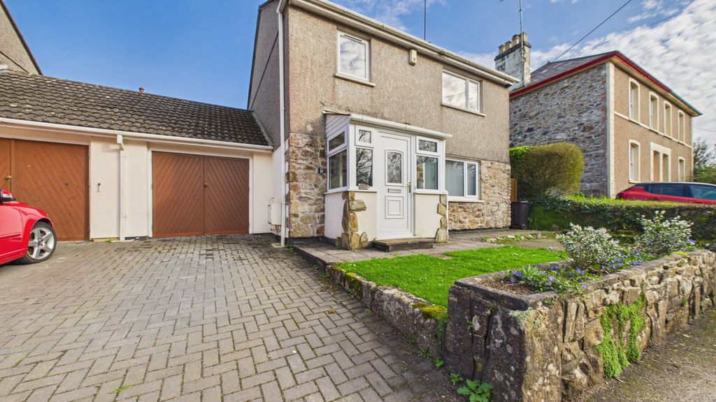 Property photo 1 of 12 3Â Bedroom Detached House For Sale