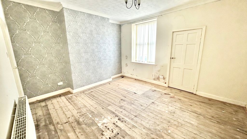 Property photo 2 of 16 Photo #2