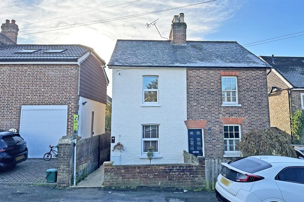 Property photo 1 of 20