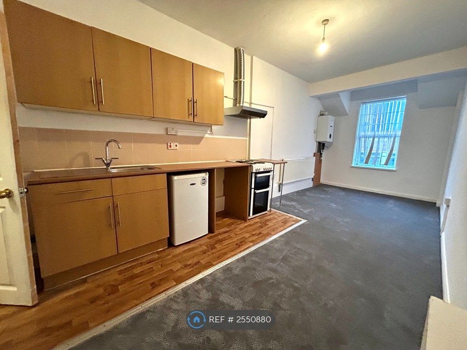 Property photo 1 of 2