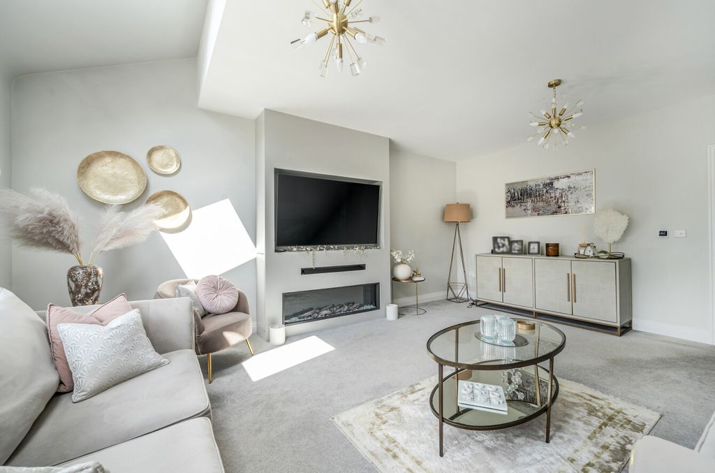 Additional image 15 of 5 bed detached house for saleAster Lea, Warfield, Bracknell RG42