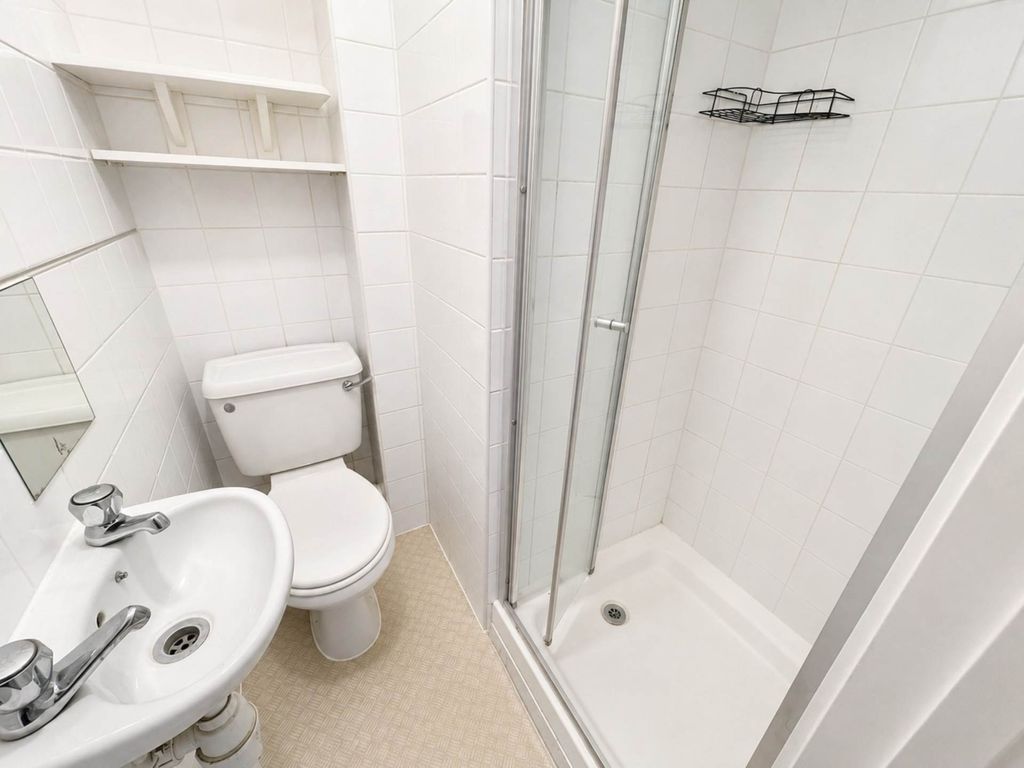 Property photo 2 of 4