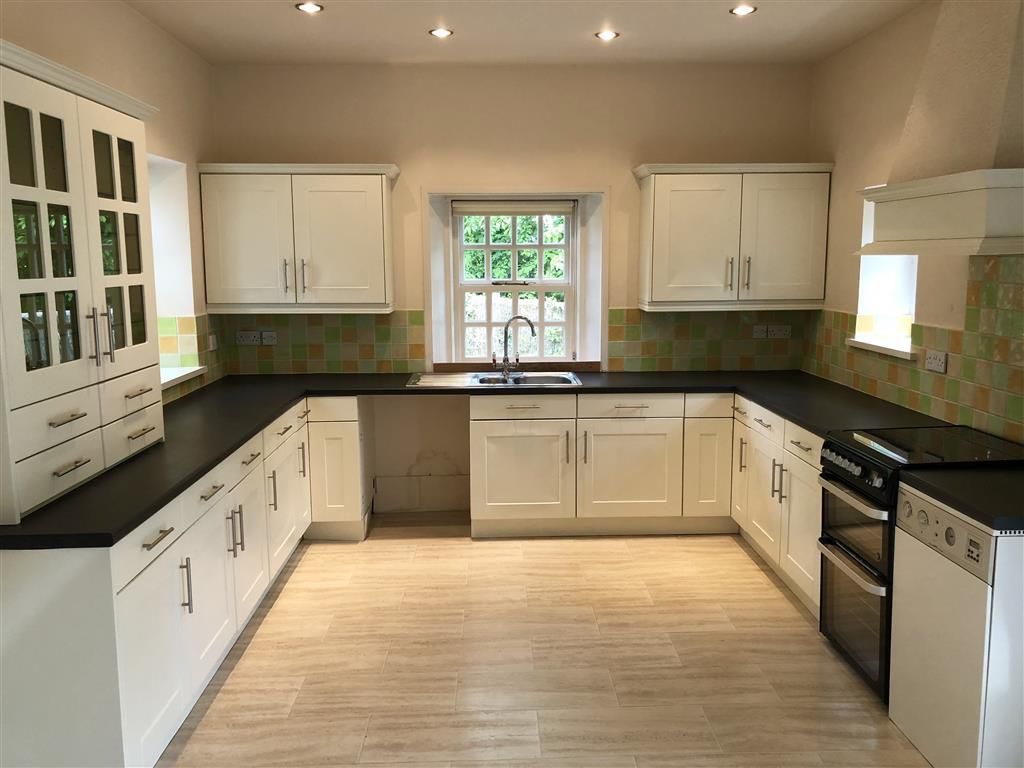 Property photo 3 of 12 Image