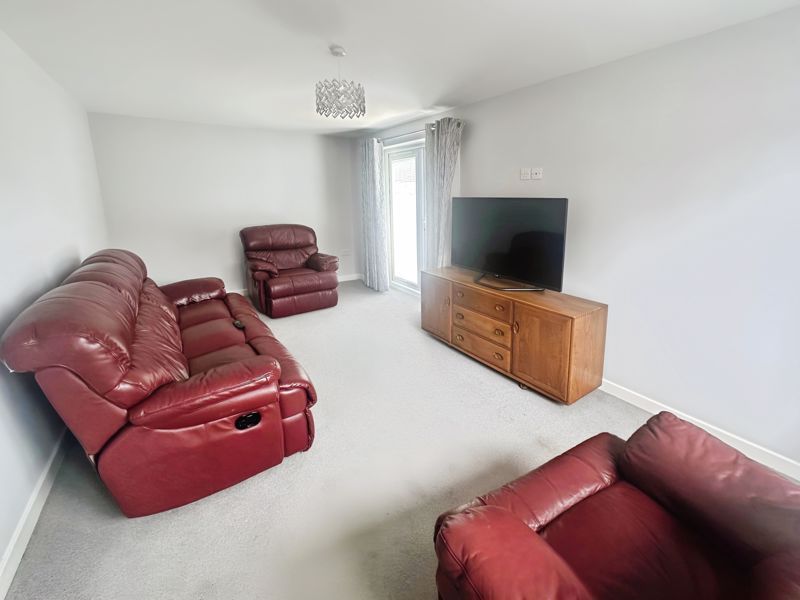 Property photo 3 of 13 Photo 15