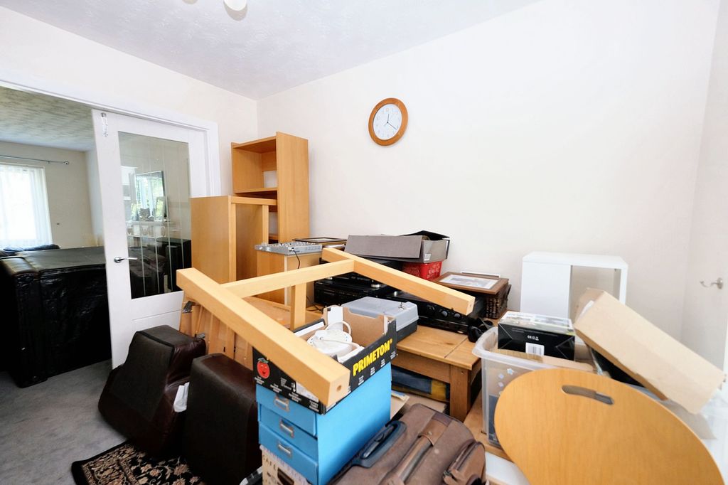 Property photo 3 of 26