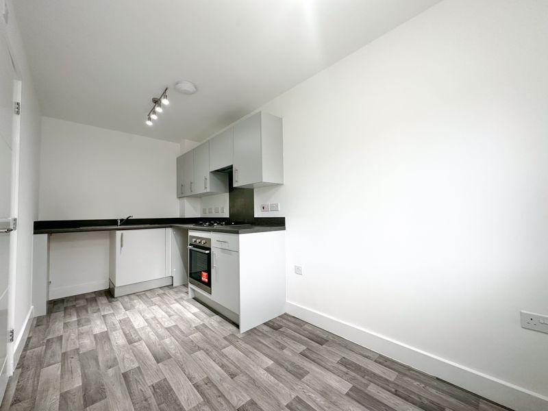 Property photo 2 of 7 Kitchen