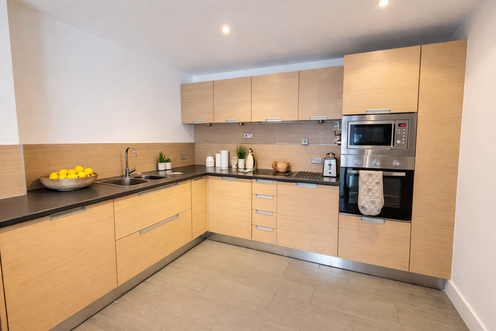 Property photo 3 of 7 Gallery