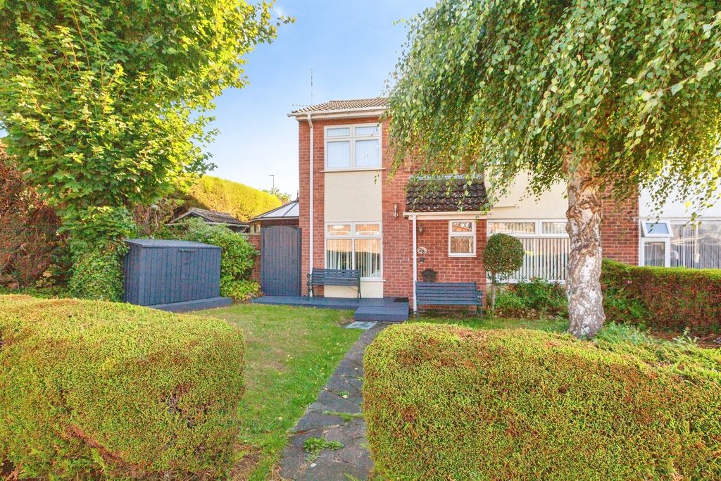 Property photo 1 of 24
