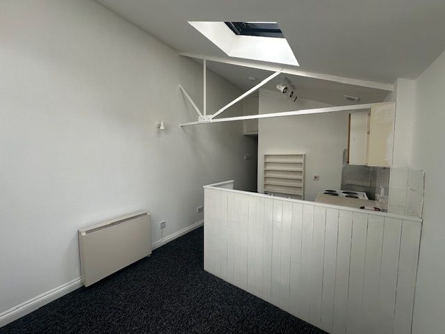 Property photo 3 of 16 Image