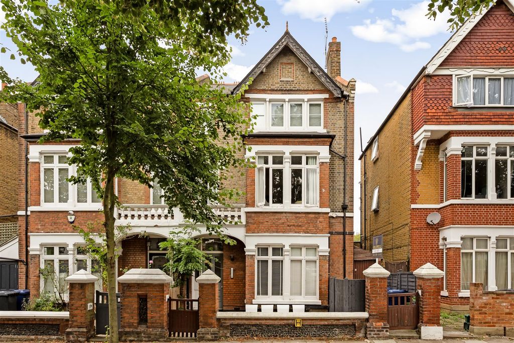 Property photo 1 of 6 Helliwell &amp; Co