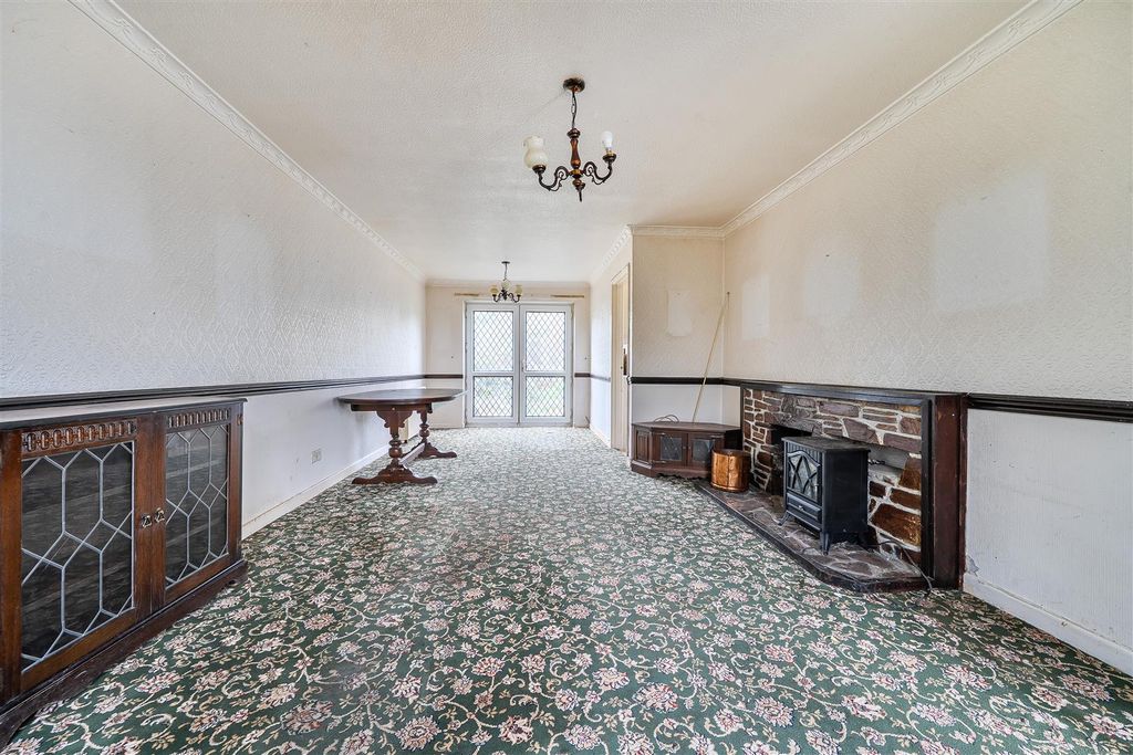 Property photo 3 of 13 1397697-4-69678d346d05c.Jpg