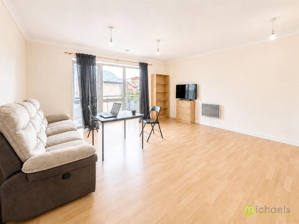 Property photo 2 of 10 1000051136.Png
