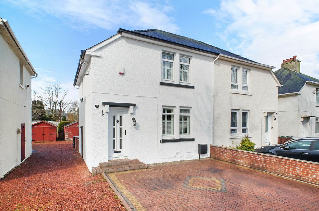 Property photo 1 of 16