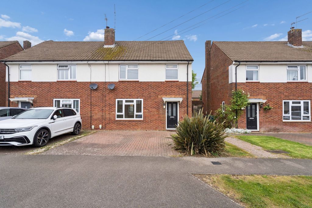 Property photo 1 of 26