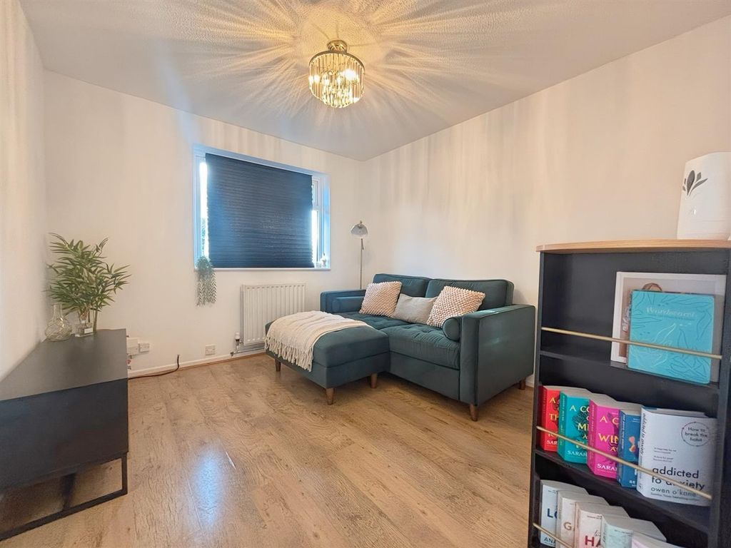 Property photo 2 of 11 Img_4674.Jpeg