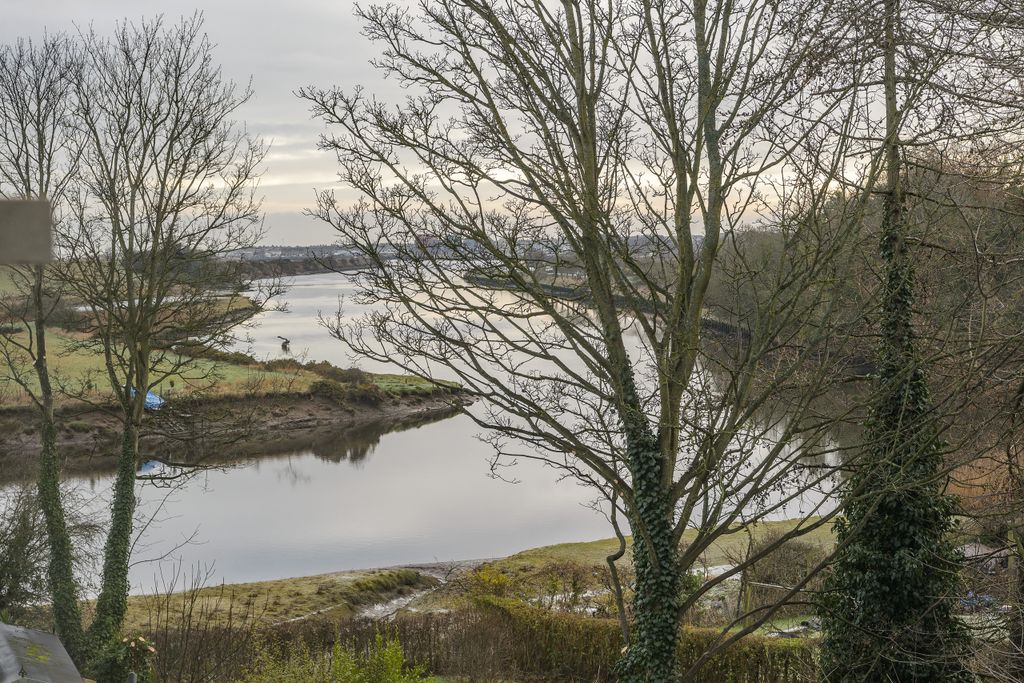 Property photo 3 of 22 Photo 3