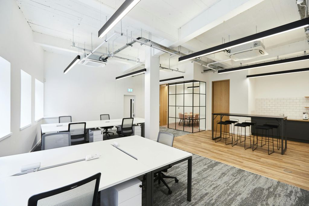 Property photo 2 of 7 Photo 2