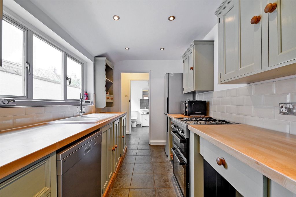Property photo 3 of 10 Picture No. 09