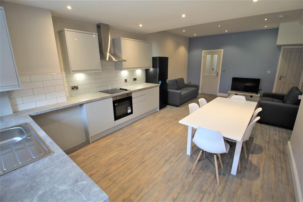 Property photo 1 of 14 Img_2599.Jpg