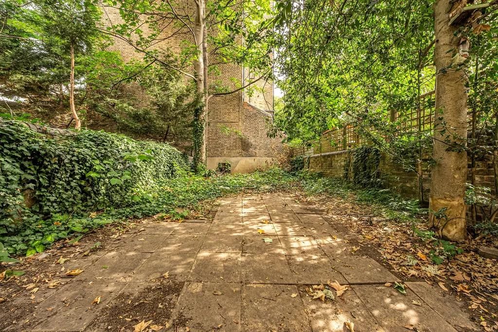 Property photo 3 of 7