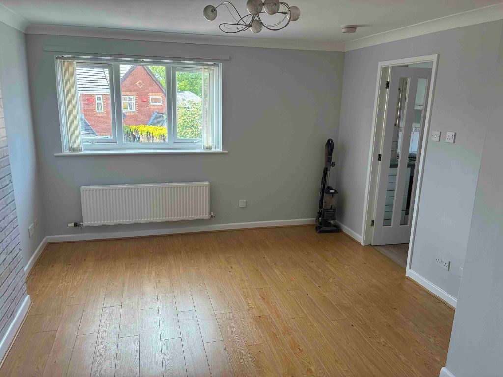 Property photo 3 of 10 Photo