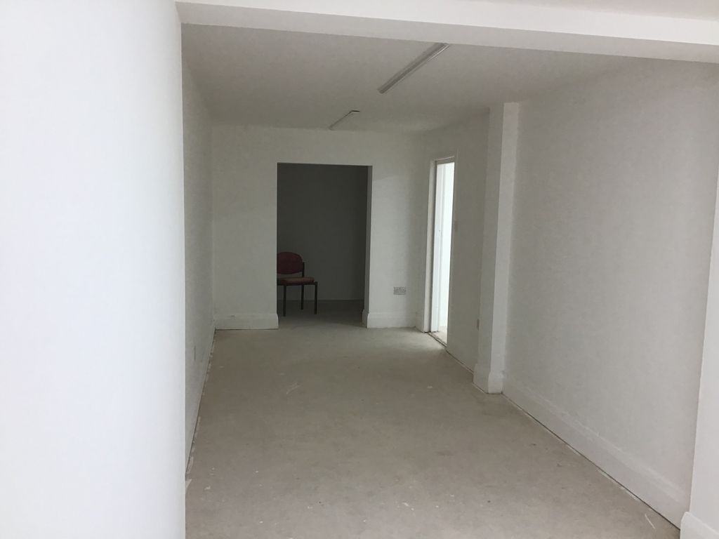Property photo 3 of 3
