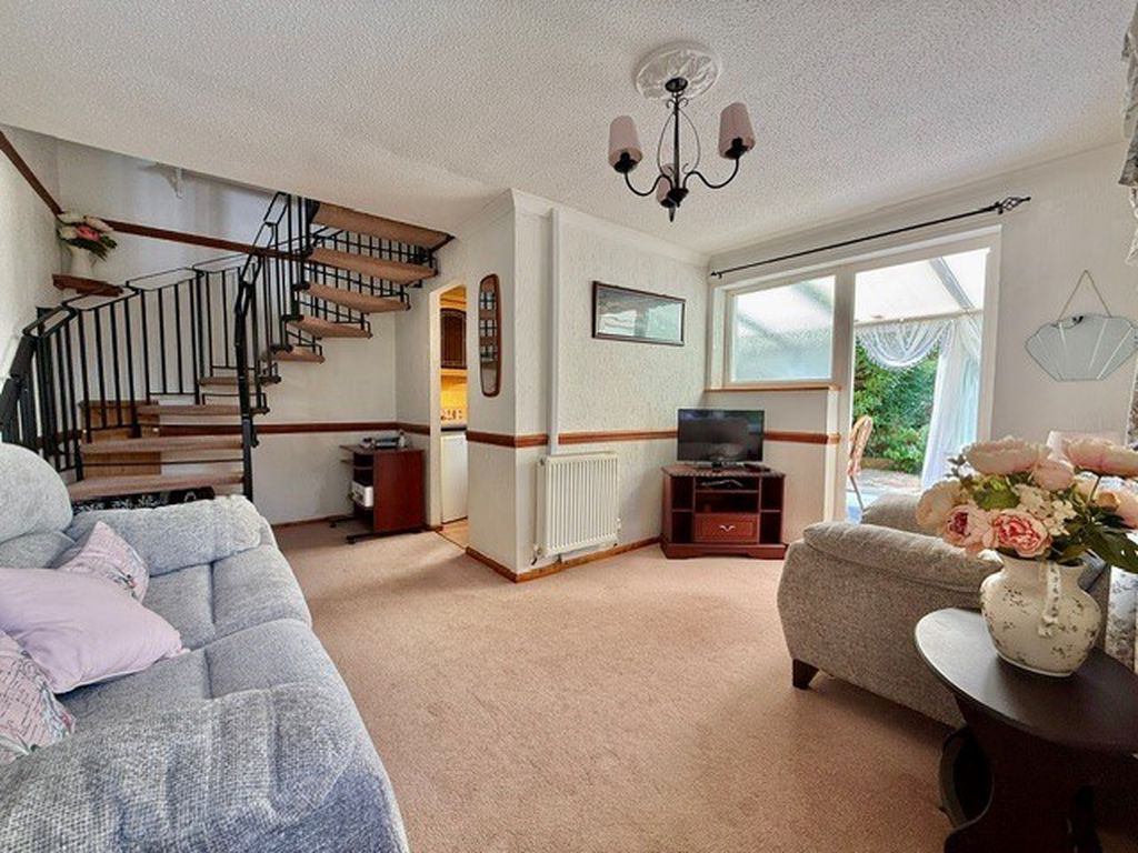 Property photo 2 of 33 Photo 2