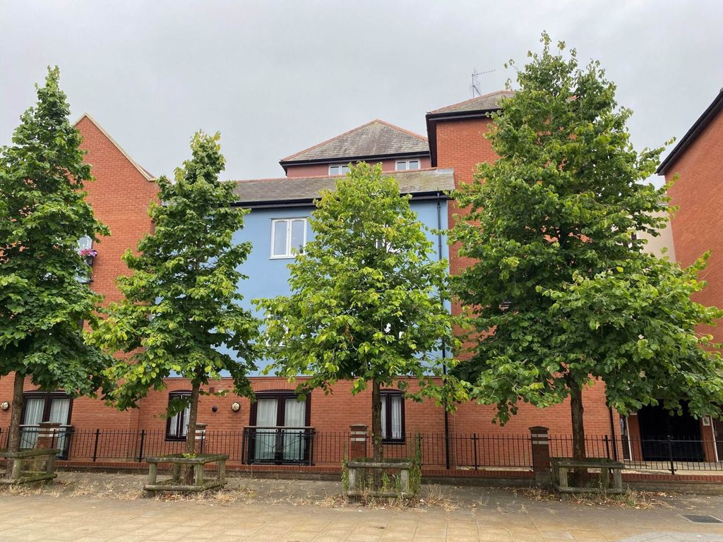 Property photo 1 of 7