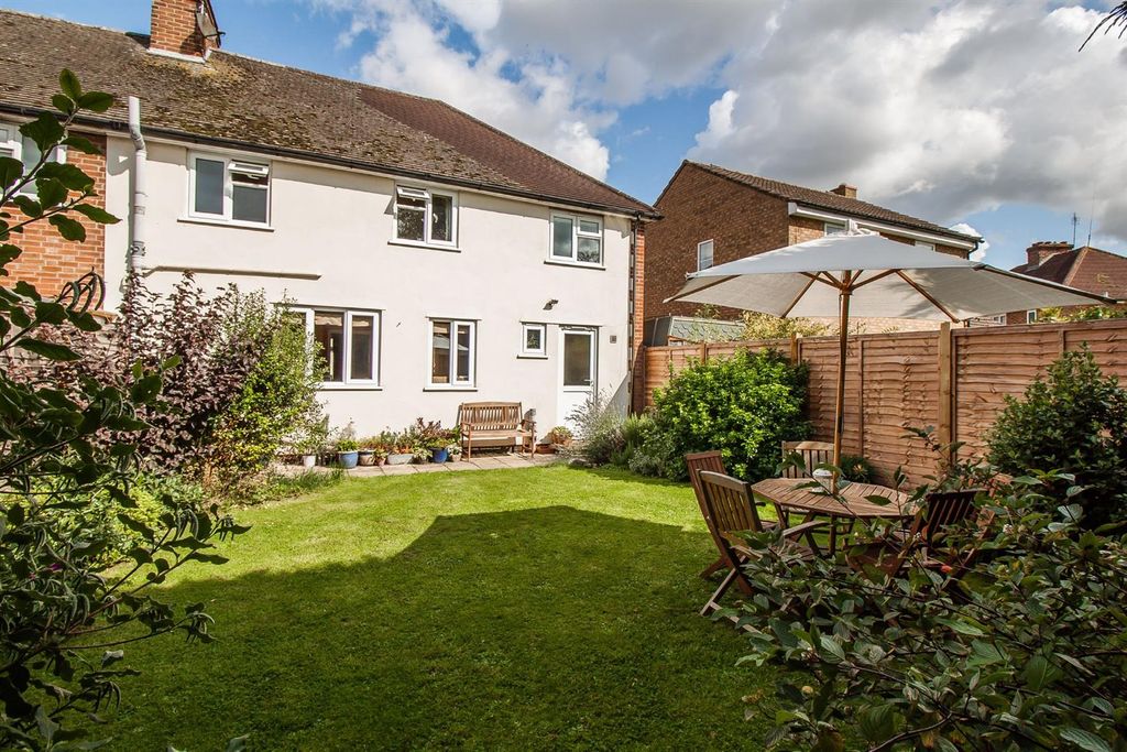 Property photo 2 of 12