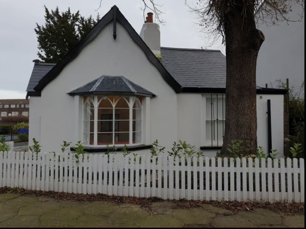 Property photo 3 of 15