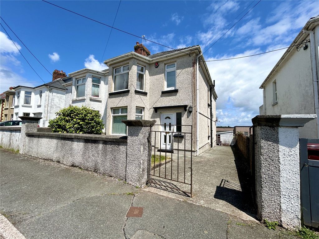 Property photo 1 of 17 Picture No. 07