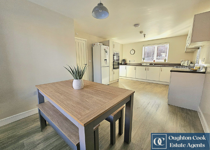 Property photo 3 of 25