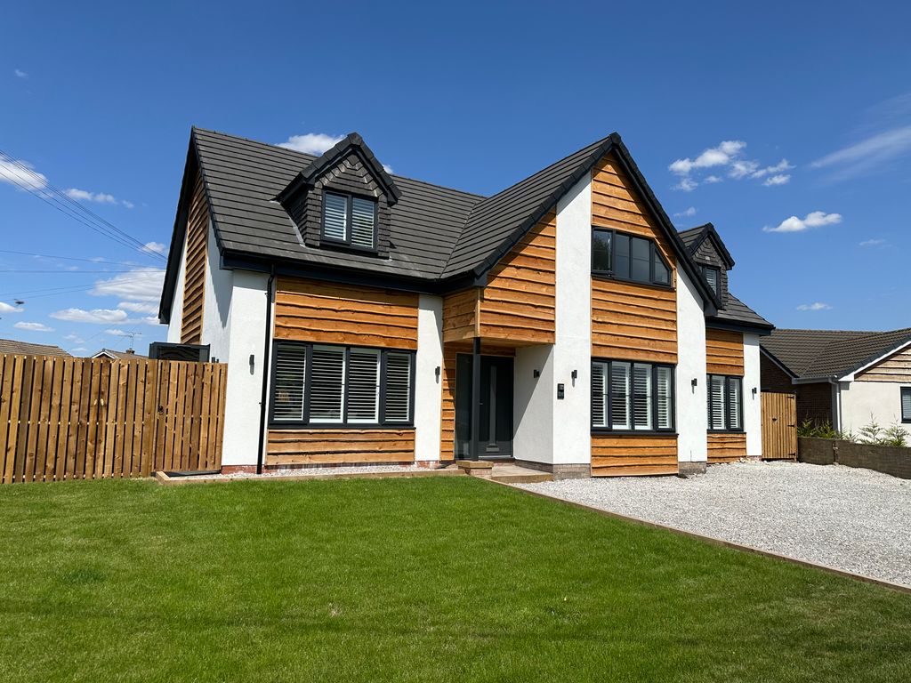 Property photo 1 of 55 Img_7313