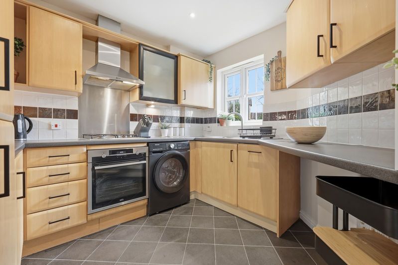 Property photo 3 of 27 Photo 18