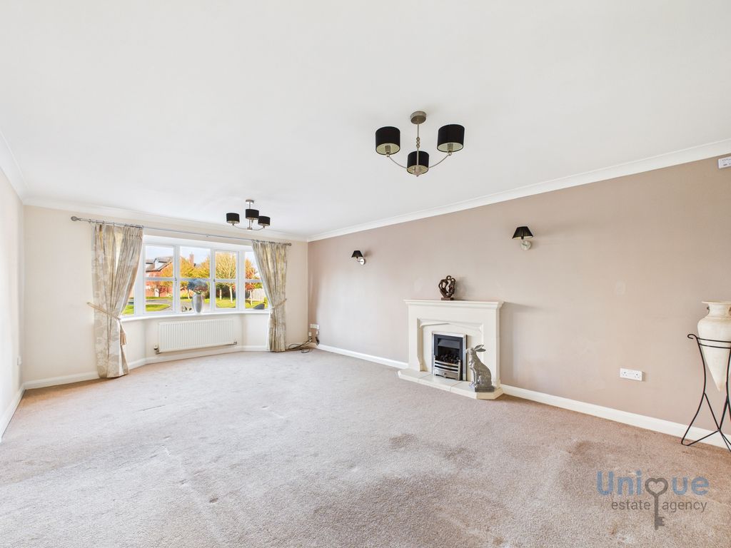 Property photo 3 of 26