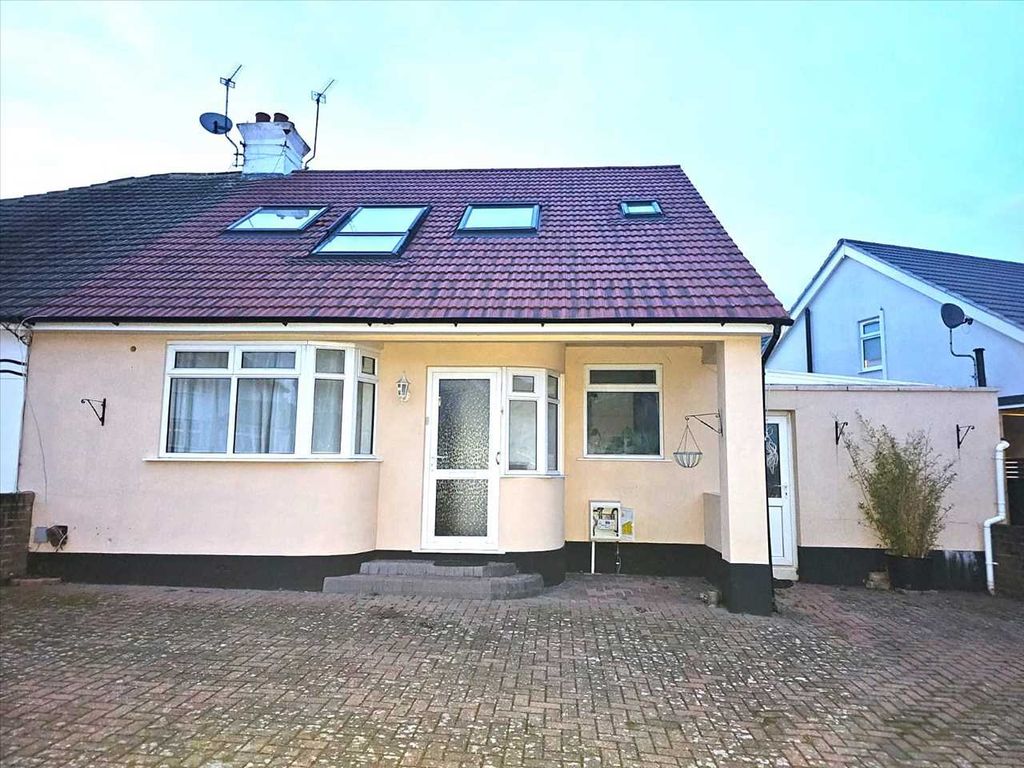 Property photo 1 of 17 Main Picture