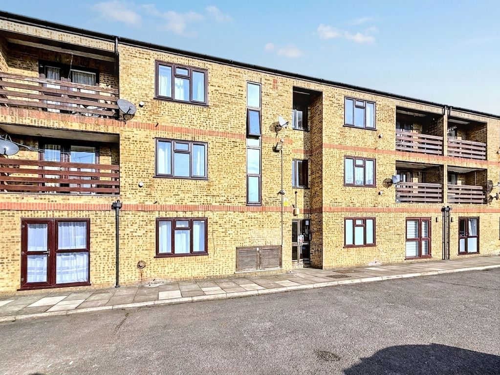 Property photo 1 of 6