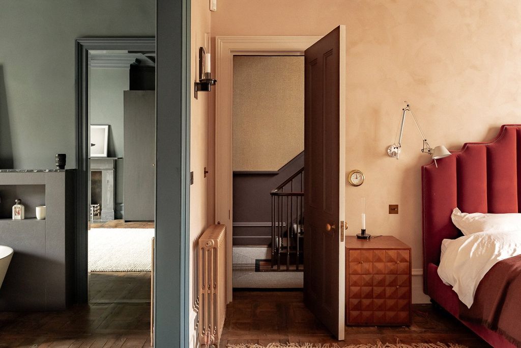 Property photo 3 of 25 Picture 3