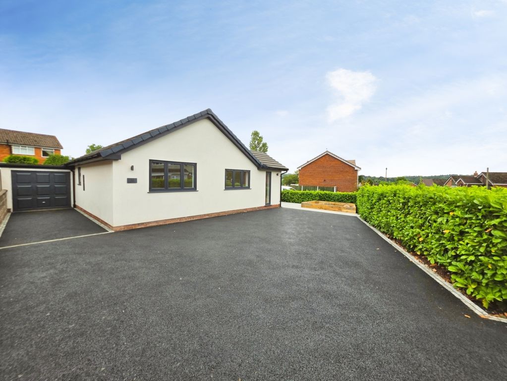 Property photo 1 of 28 Pbox-Img.Jpg